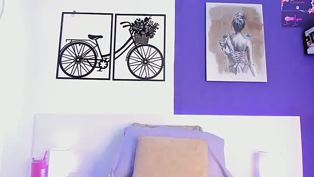 Snapshot of Summer1- chatting on February 17, 2026, 3:03 am Summer1- online show from February 17, 2026, 3:03 am