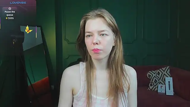  Tina Tayllor  online show from May 6, 2026, 8:36 pm