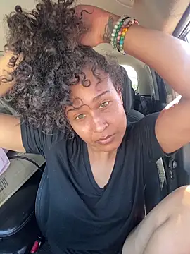 Jamalyce online show from April 15, 2026, 4:25 pm