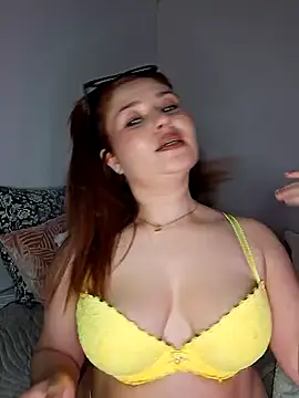 sweety-niyaa online show from February 8, 2026, 10:57 pm