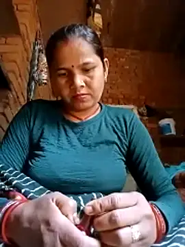 Snapshot of Pooja_sahu chatting on February 18, 2026, 7:26 am Pooja sahu online show from February 18, 2026, 7:26 am