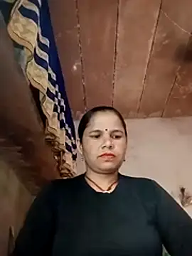Snapshot of Pooja_sahu chatting on June 7, 2026, 10:19 am Pooja sahu online show from June 7, 2026, 10:19 am