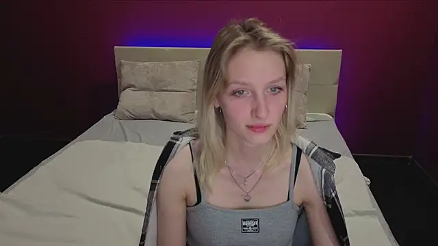 Snapshot of Akiro_Kim7 chatting on February 4, 2026, 2:50 am Akiro Kim7 online show from February 4, 2026, 2:50 am