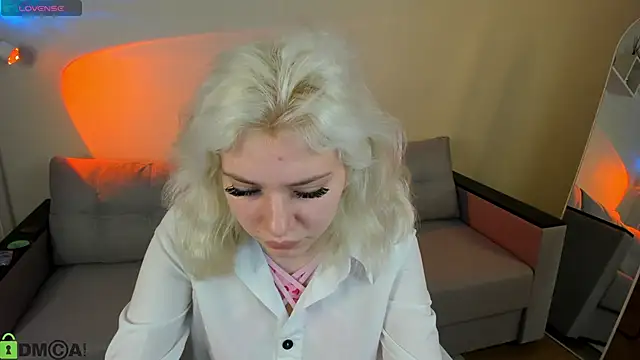 Snapshot of Kate_Krose chatting on February 3, 2026, 1:48 am Kate Krose online show from February 3, 2026, 1:48 am