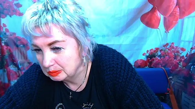 Snapshot of RenataDaster chatting on April 25, 2026, 5:10 pm RenataDaster online show from April 25, 2026, 5:10 pm