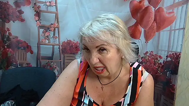 Snapshot of RenataDaster chatting on May 26, 2026, 12:50 am RenataDaster online show from May 26, 2026, 12:50 am