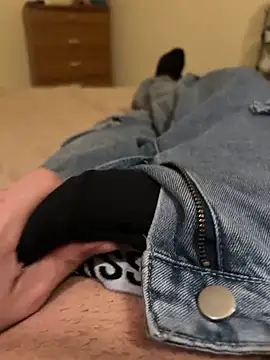 Snapshot of MarkoCum93 chatting on February 15, 2026, 6:15 pm MarkoCum93 online show from February 15, 2026, 6:15 pm