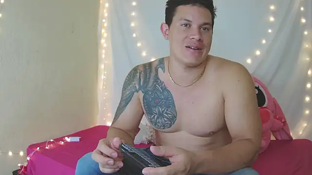 Snapshot of Eternalfuego chatting on February 22, 2026, 7:29 am Eternalfuego online show from February 22, 2026, 7:29 am