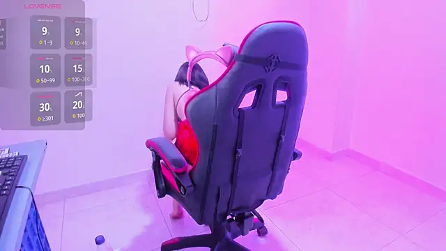 Snapshot of lunakill chatting on February 27, 2026, 7:36 pm lunakill online show from February 27, 2026, 7:36 pm