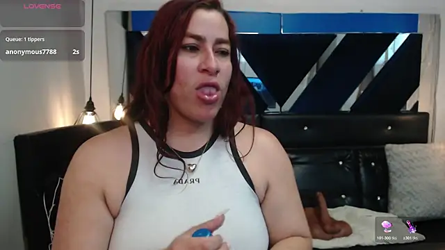 Snapshot of Alison-mar chatting on June 25, 2026, 7:29 pm Alison-mar online show from June 25, 2026, 7:29 pm