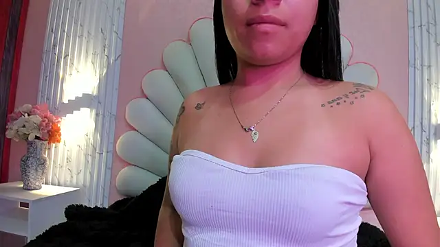 Snapshot of Kateemos chatting on February 7, 2026, 1:15 pm Kateemos online show from February 7, 2026, 1:15 pm