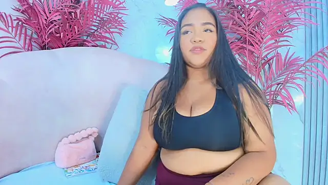 EmmaLebrun online show from April 9, 2026, 3:28 am