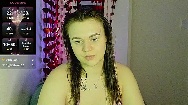 Snapshot of Lika__Sweeet chatting on March 1, 2026, 11:07 pm Lika Sweeet online show from March 1, 2026, 11:07 pm