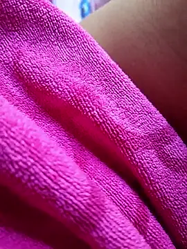 Snapshot of Brissperu18 chatting on March 31, 2026, 3:19 am Brissperu18 online show from March 31, 2026, 3:19 am