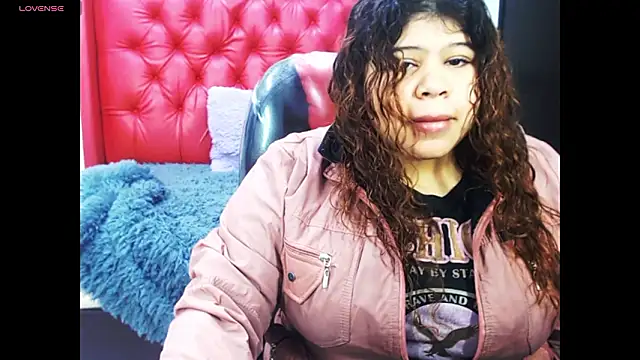 Cloe r online show from February 2, 2026, 8:40 pm