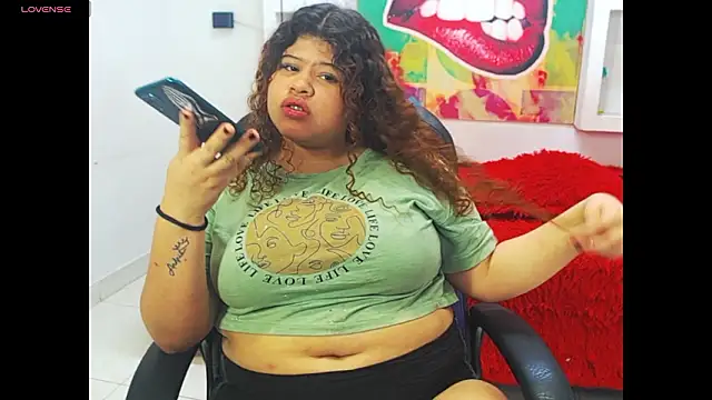 Cloe r online show from February 13, 2026, 4:25 pm