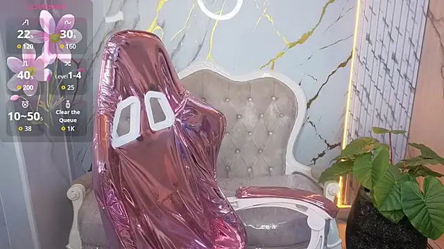 Snapshot of Abby1_b_ chatting on February 19, 2026, 8:27 pm Abby1 b online show from February 19, 2026, 8:27 pm