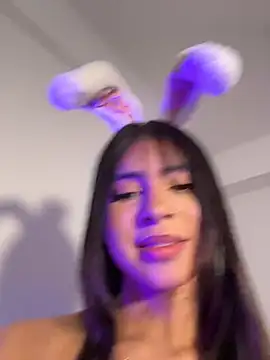 Chel   online show from March 26, 2026, 7:19 pm