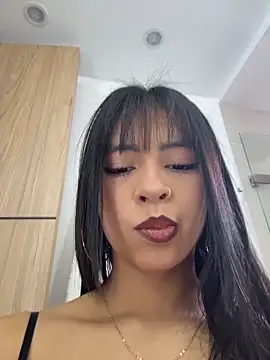 Snapshot of Chel__ chatting on April 24, 2026, 4:53 pm Chel online show from April 24, 2026, 4:53 pm