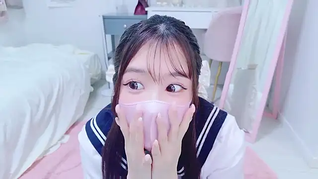  MIYUnya online show from March 25, 2026, 10:21 am