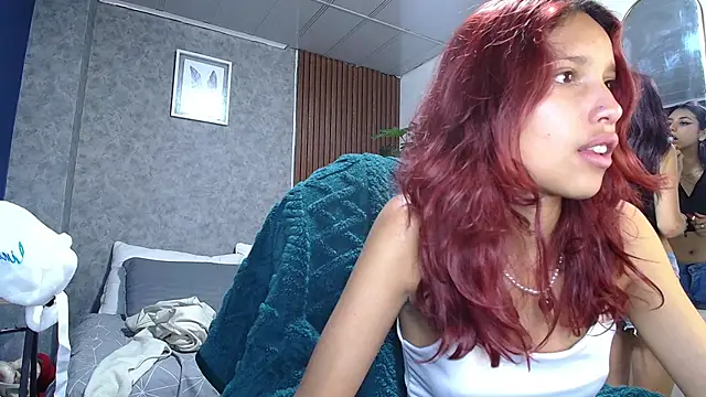 Snapshot of suggar_angel chatting on February 19, 2026, 12:45 pm suggar angel online show from February 19, 2026, 12:45 pm