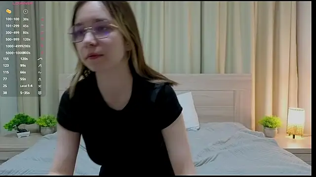 alorenna online show from February 24, 2026, 2:37 pm