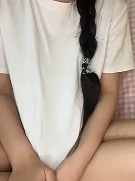 Luna Nhii05 online show from February 3, 2026, 8:41 am