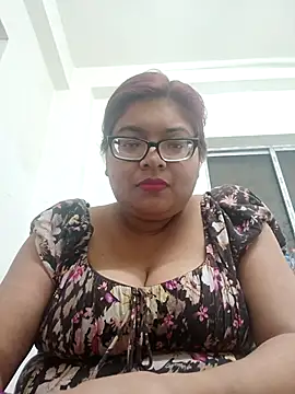 Elie Hallway online show from February 4, 2026, 6:47 pm