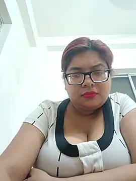 Elie Hallway online show from February 26, 2026, 5:56 pm