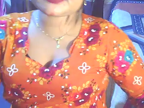 Nusrat Faria online show from March 1, 2026, 6:43 pm