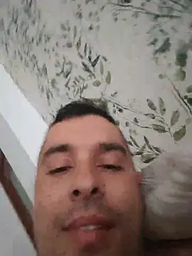 Snapshot of laparejaideal08 chatting on May 28, 2026, 11:02 pm laparejaideal08 online show from May 28, 2026, 11:02 pm
