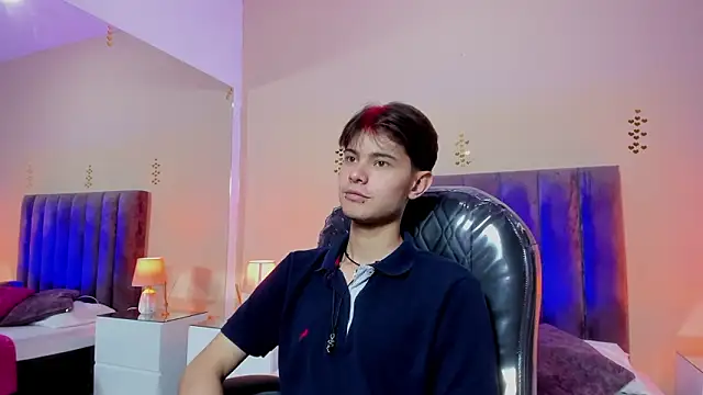 Derek Sinn online show from March 28, 2026, 7:57 pm