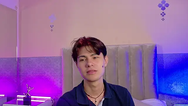 Derek Sinn online show from May 8, 2026, 8:03 pm
