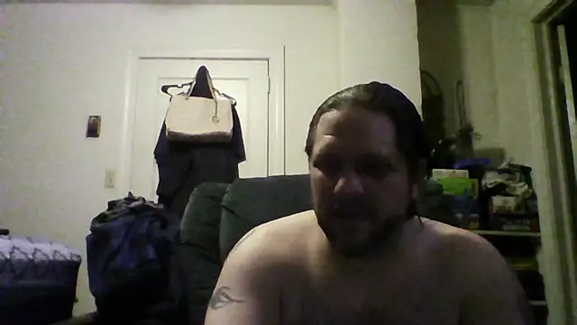 Snapshot of Demon2182 chatting on February 27, 2026, 6:13 am Demon2182 online show from February 27, 2026, 6:13 am