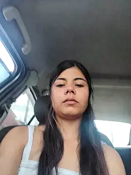 Snapshot of Roxan_King chatting on February 13, 2026, 4:03 pm Roxan King online show from February 13, 2026, 4:03 pm