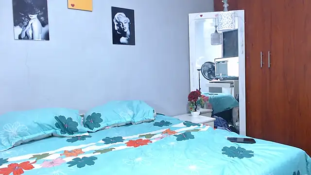 Snapshot of arianna_rossi11 chatting on February 28, 2026, 11:55 am arianna rossi11 online show from February 28, 2026, 11:55 am