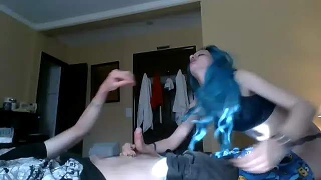 Snapshot of emoprincessxD chatting on April 4, 2026, 9:01 pm emoprincessxD online show from April 4, 2026, 9:01 pm