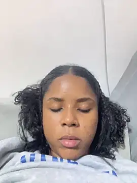 Snapshot of LIA_PARKERR chatting on February 8, 2026, 10:46 pm LIA PARKERR online show from February 8, 2026, 10:46 pm