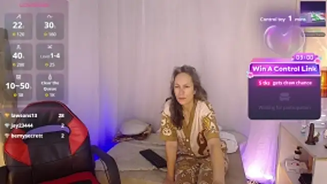 laurasofia45 online show from May 1, 2026, 9:36 am