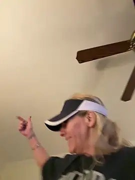 Snapshot of FireAfterDark chatting on March 11, 2026, 2:50 am FireAfterDark online show from March 11, 2026, 2:50 am