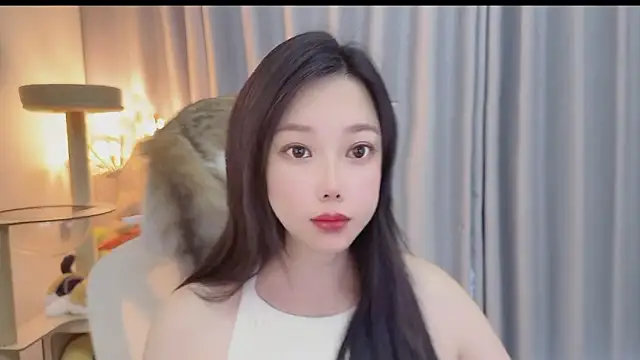 Yumi yuni online show from June 4, 2026, 1:00 am