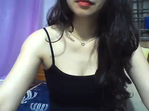 NinaKey online show from March 25, 2026, 8:42 am