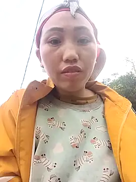 hot-luna- online show from February 7, 2026, 8:29 am