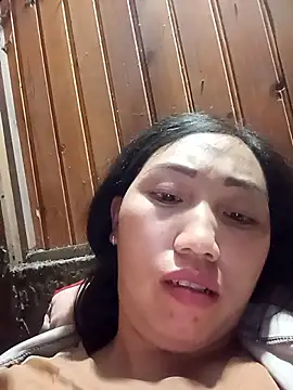 hot-luna- online show from March 6, 2026, 12:56 pm