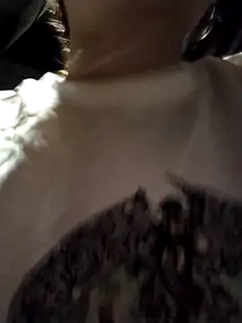 Snapshot of Bella-222 chatting on February 14, 2026, 10:56 am Bella-222 online show from February 14, 2026, 10:56 am