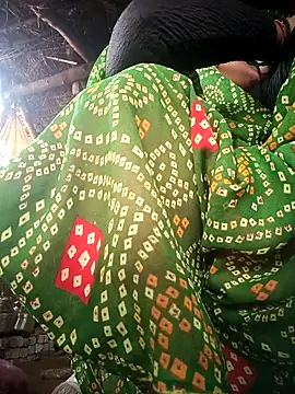 Hotty raghni online show from February 19, 2026, 3:13 am