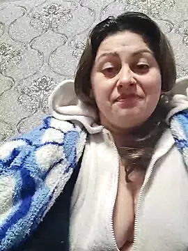 Snapshot of Soli9999 chatting on February 4, 2026, 6:58 pm Soli9999 online show from February 4, 2026, 6:58 pm