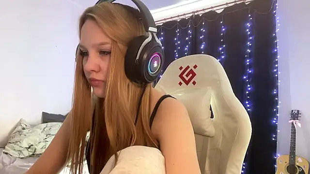 Snapshot of axin_burnell chatting on February 27, 2026, 5:51 am axin burnell online show from February 27, 2026, 5:51 am