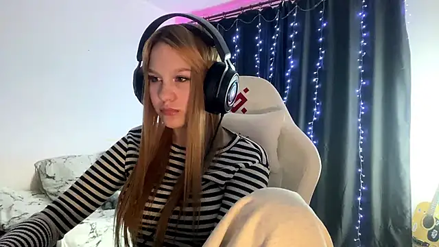 axin burnell online show from March 11, 2026, 5:19 pm