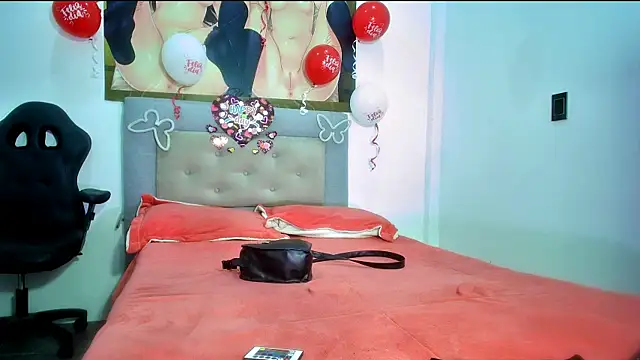 MEW ALIX online show from February 25, 2026, 1:43 pm